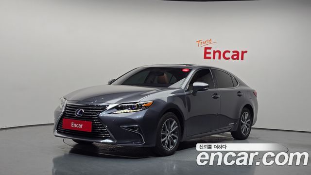 Lexus ES — exterior