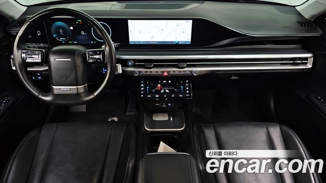 Hyundai Grandeur — interior