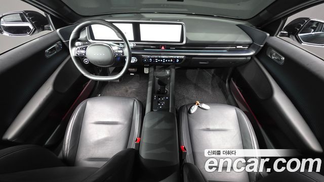 Hyundai IONIQ 6 — interior