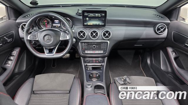 Mercedes-Benz A-Class — interior