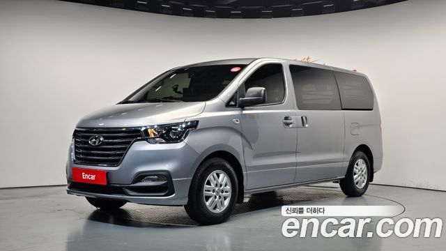 Hyundai Starex — exterior