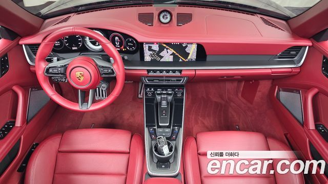 Porsche 911 — interior