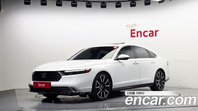Honda Accord — exterior
