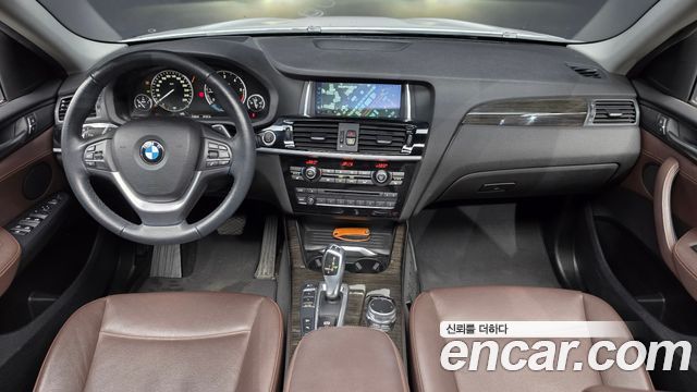 BMW X4 — interior