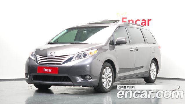 Toyota Sienna — exterior