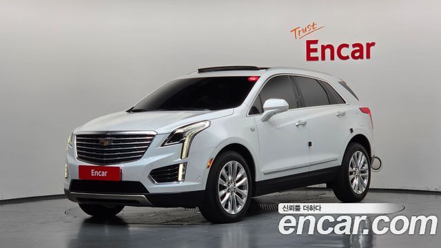 Cadillac XT5 — exterior