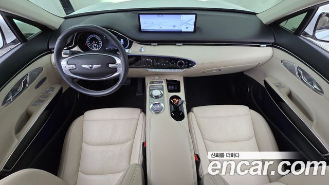 Genesis GV70 — interior
