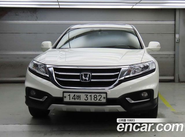 Honda Crosstour — exterior