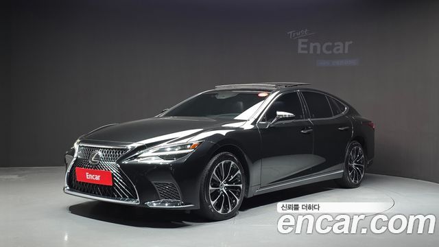 Lexus LS — exterior