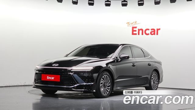 Hyundai Sonata — exterior