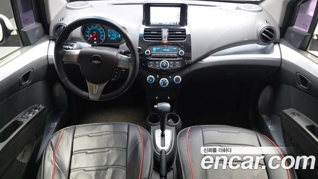 Chevrolet Korea Spark — interior
