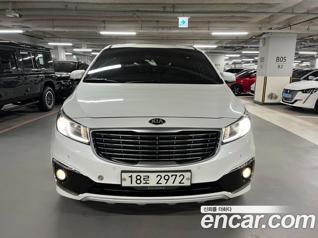 Kia Carnival