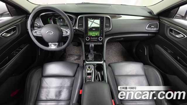 Renault Korea SM6 — interior