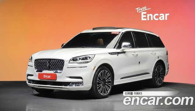 Lincoln Aviator