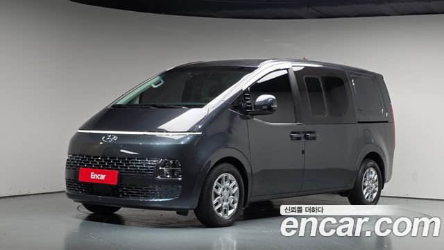 Hyundai Staria