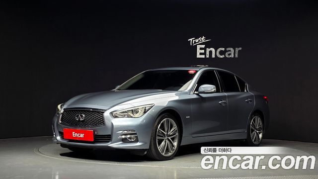 Infiniti Q50