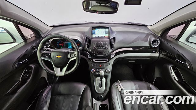 Chevrolet Korea Orlando — interior