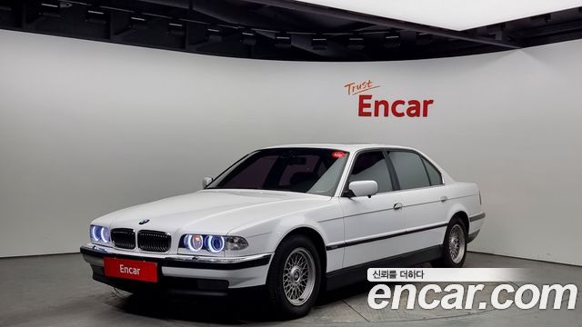 BMW 7 Series — exterior