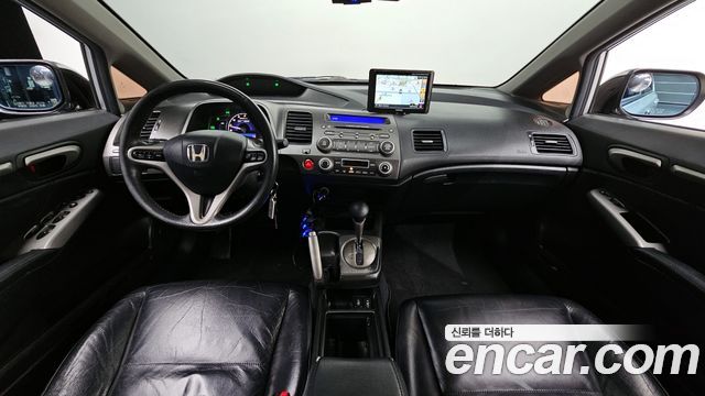 Honda Civic — interior