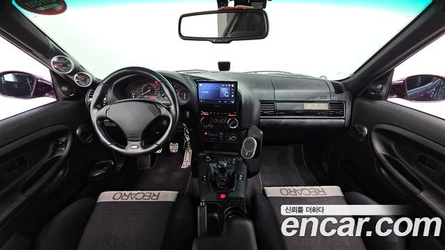 BMW 3 Series — interior