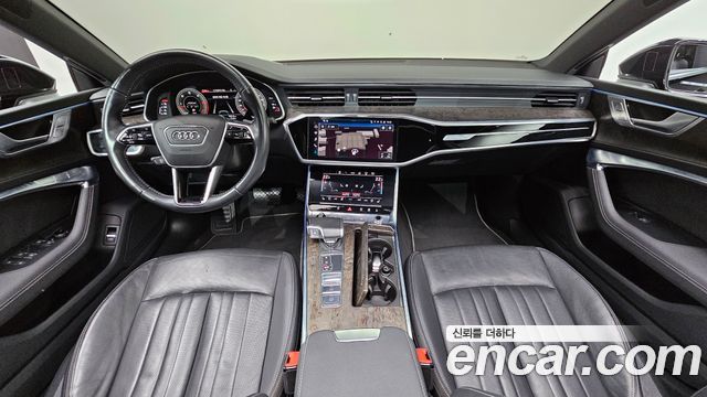 Audi A7 — interior