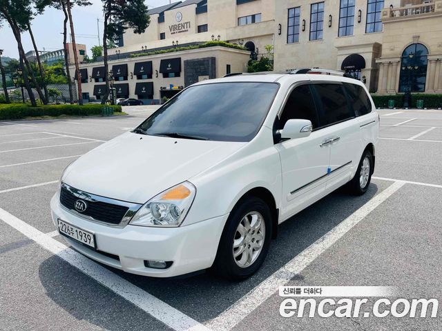 Kia Carnival — exterior