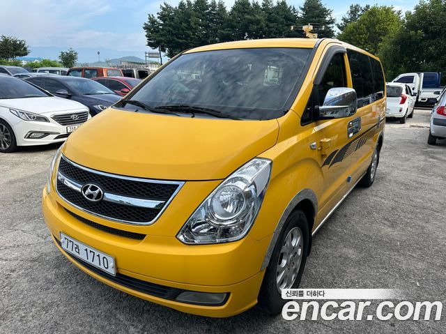 Hyundai Starex — exterior