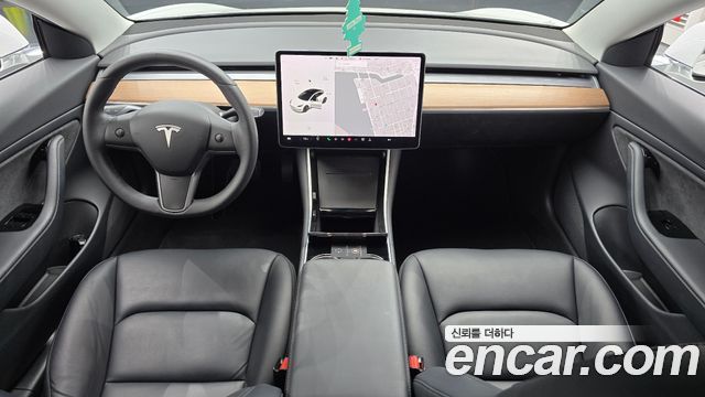 Tesla Model 3 — interior