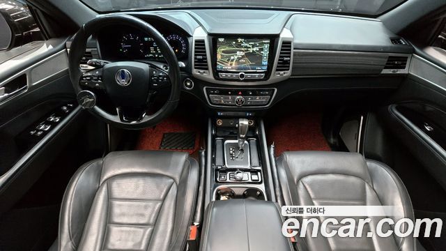 KG Mobility Rexton — interior