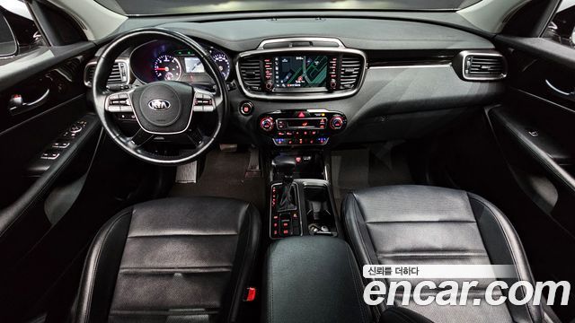Kia Sorento — interior
