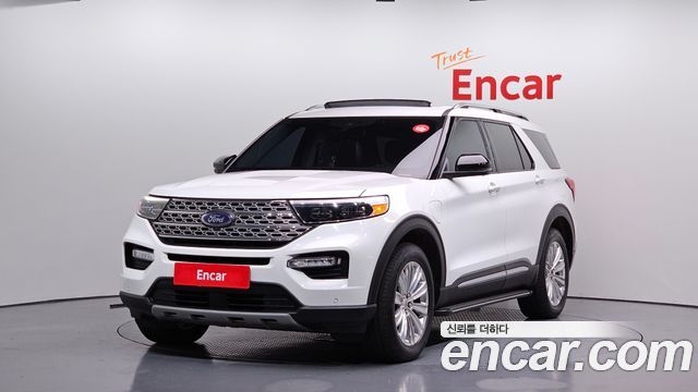 Ford Explorer — exterior