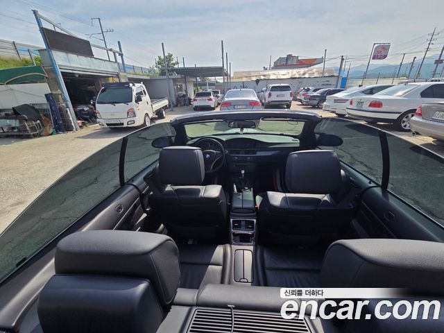 BMW 3 Series — interior