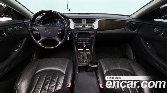 Mercedes-Benz CLS-Class — interior