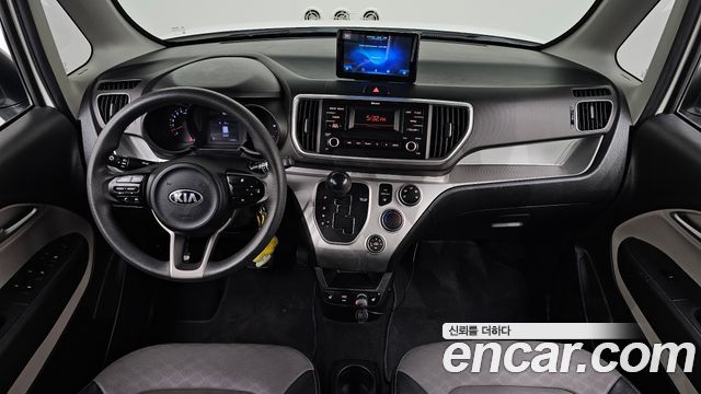 Kia Ray — interior