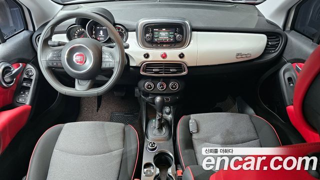 Fiat 500X — interior