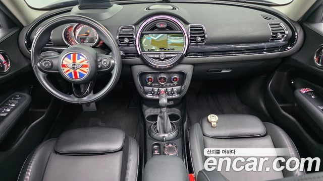 MINI Clubman — interior