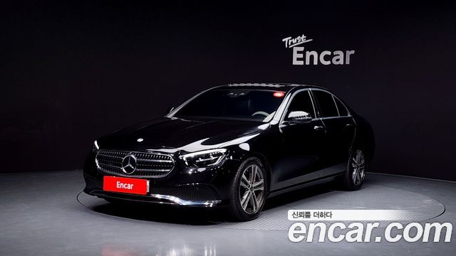 Mercedes-Benz E-Class — exterior