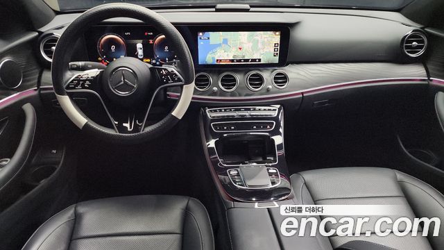 Mercedes-Benz E-Class — interior
