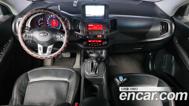 Kia Sportage — interior