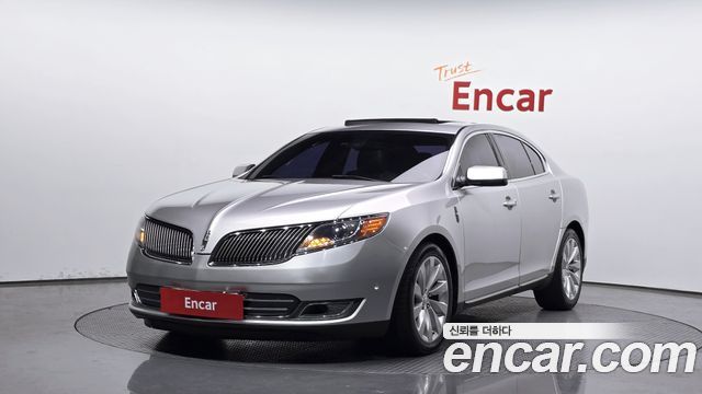 Lincoln MKS — exterior