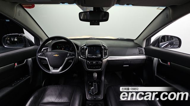 Chevrolet Korea Captiva — interior
