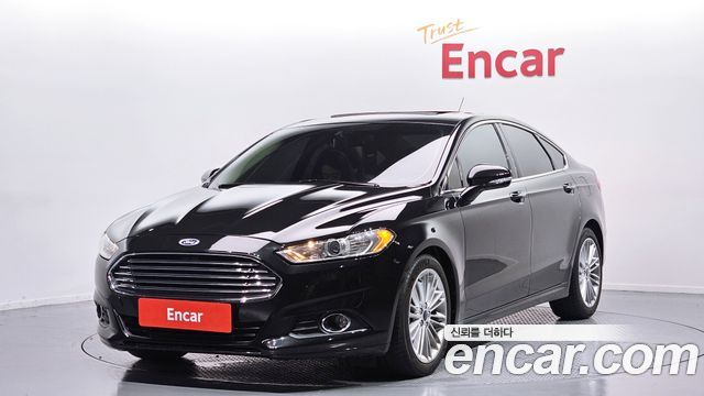 Ford Fusion — exterior