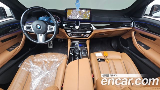 BMW 5 Series — interior