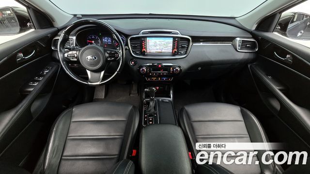 Kia Sorento — interior