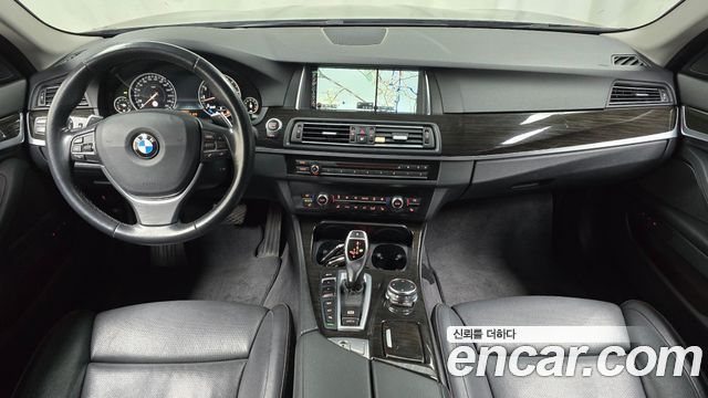 BMW 5 Series — interior