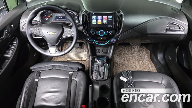 Chevrolet Korea Cruze — interior