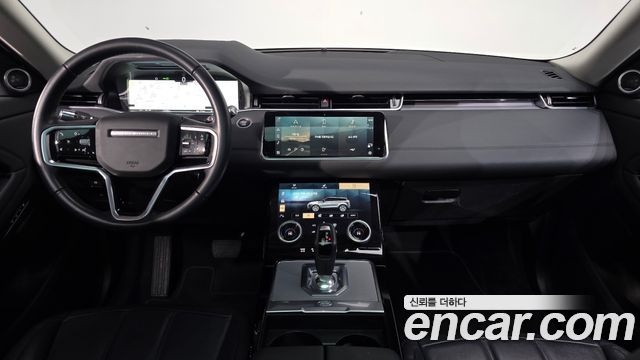 Land Rover Range Rover Evoque — interior