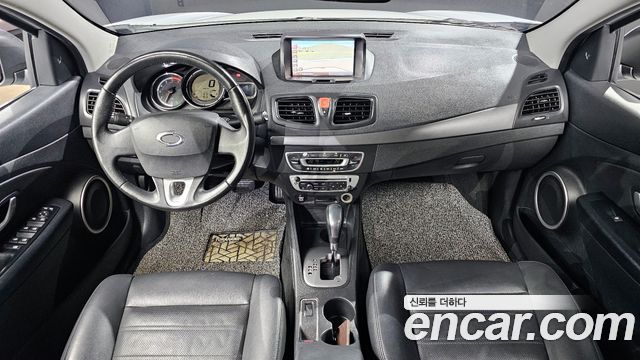 Renault Korea SM3 — interior