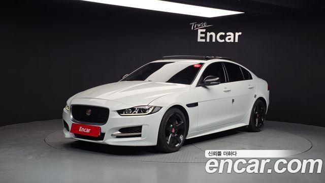 Jaguar XE — exterior