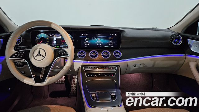Mercedes-Benz CLS-Class — interior